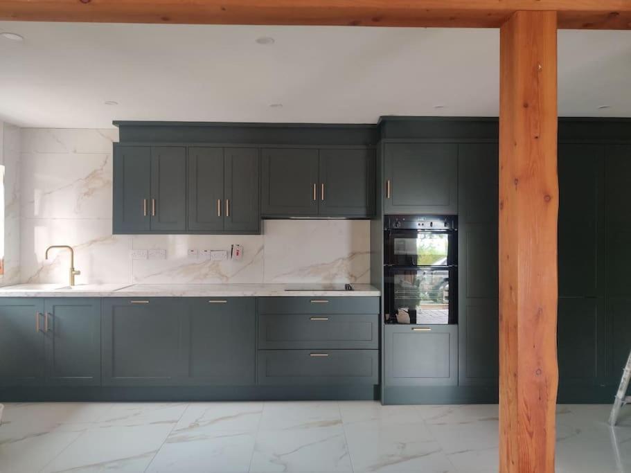 Kingsford Renovated Old Cottage 웩스퍼드 외부 사진